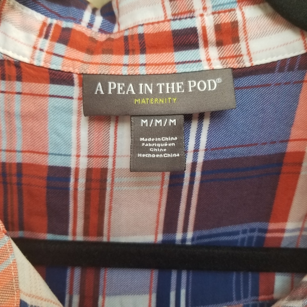 Maternity Button Down Shirt/ Size Medium - image 3